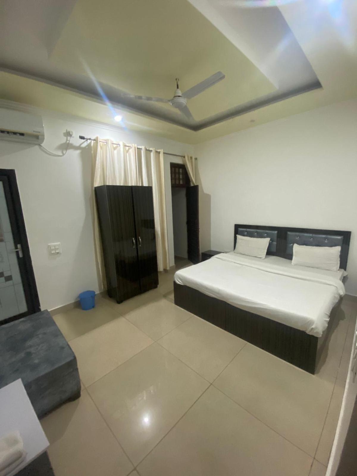 Hotel Paradise Palm Rishīkesh Δωμάτιο φωτογραφία